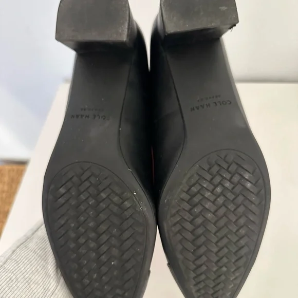 Cole Haan Black Leather Block Heel Pump - Picture 8 of 9